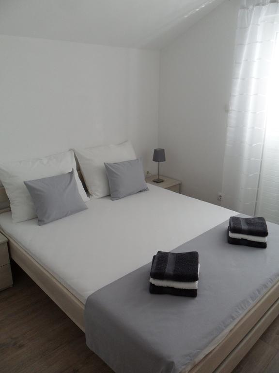 Apartmani Luka & Iva Šibenik Buitenkant foto